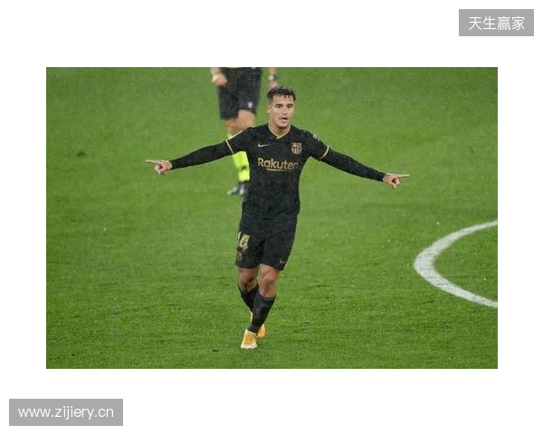 巴萨官方：莱万左眼眶骨折，将缺席对阵马竞的比赛